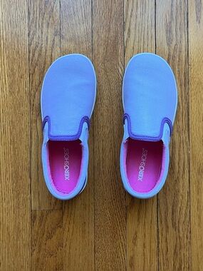 NWT Xero Dillon slip on kids 2